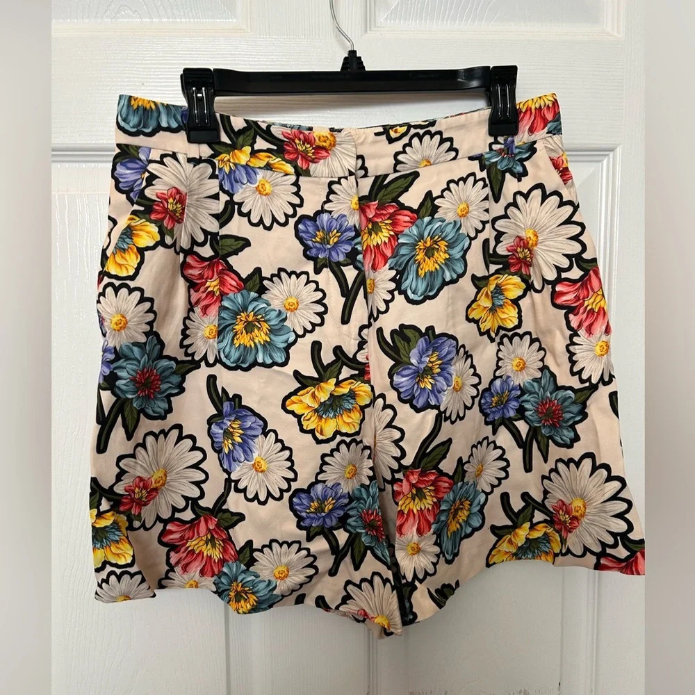 ! Max&Co - Beige shorts in floral sz 10 - Picture 6 of 11